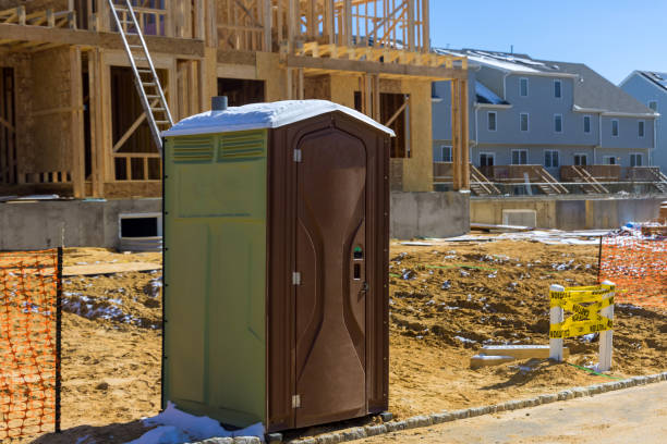 Best Porta potty delivery and setup  in Woodmore, MD